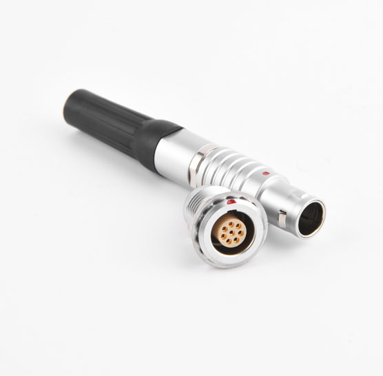 圓形航空連接器在醫療設備血壓監測儀上的應用