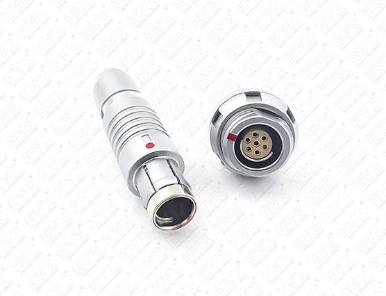 防水連接器的設(shè)計中如何考慮環(huán)境因素？